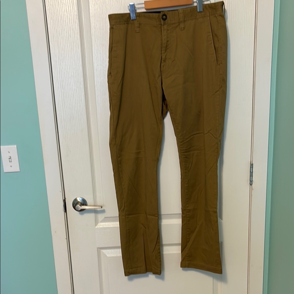 Volcom Men's Pants- W 34 L 32